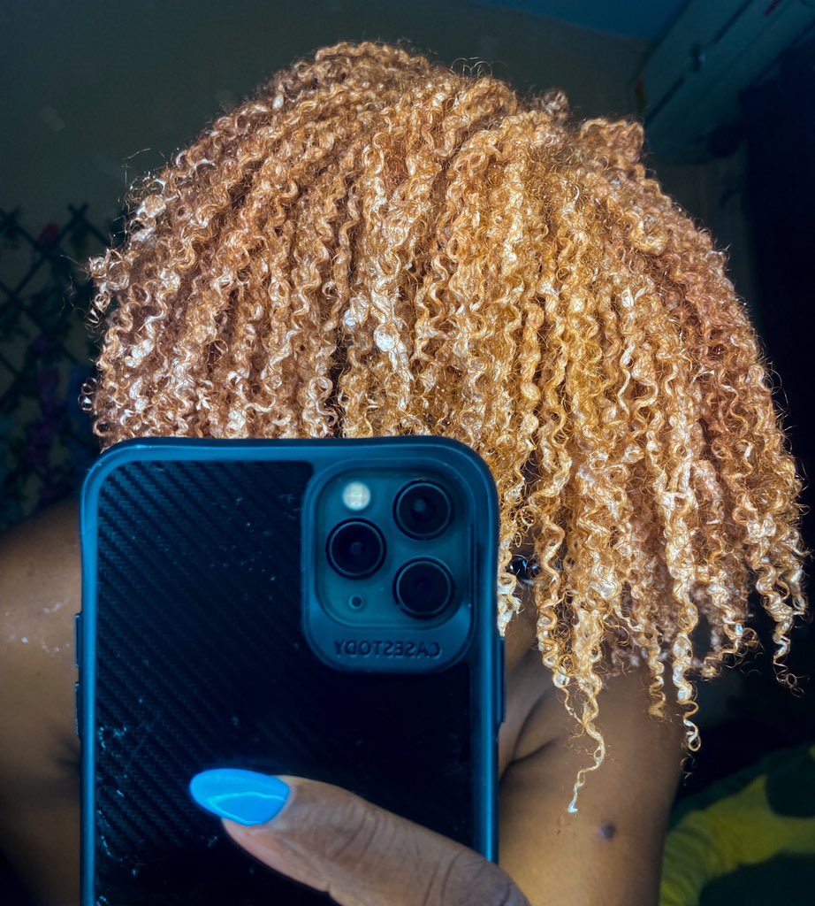 theOtopea's tweet photo. Wash Days have become so fun with these baddies #naturalhair #colorsafe https://t.co/e9ldGy5UXo