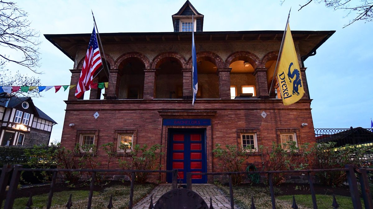 DrexelRowing's tweet image. Women's Recap: Women's Rowing Solid Across The Board in Season Opening Navy Day Regatta

📰 | bit.ly/3g5uvVT

#FearTheDragon