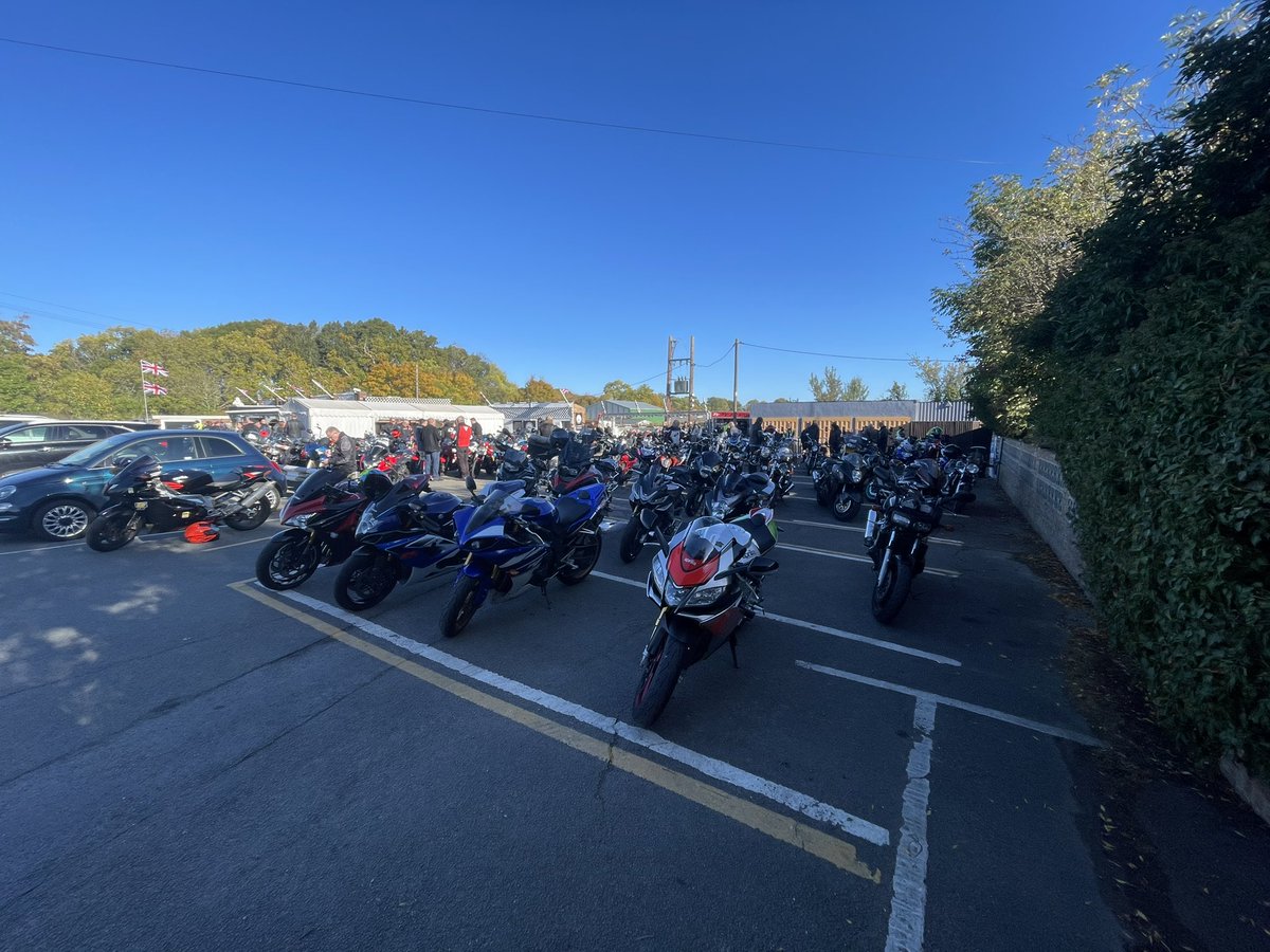 john_prater's tweet photo. Nice weather for a Sunday ride over to Super Sausage today, very busy up there, https://t.co/FZvvcPS35y