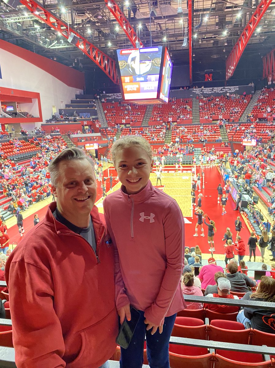 nicthompson13's tweet photo. #GBR. #huskers #pinkout https://t.co/aIhBCgCAwD