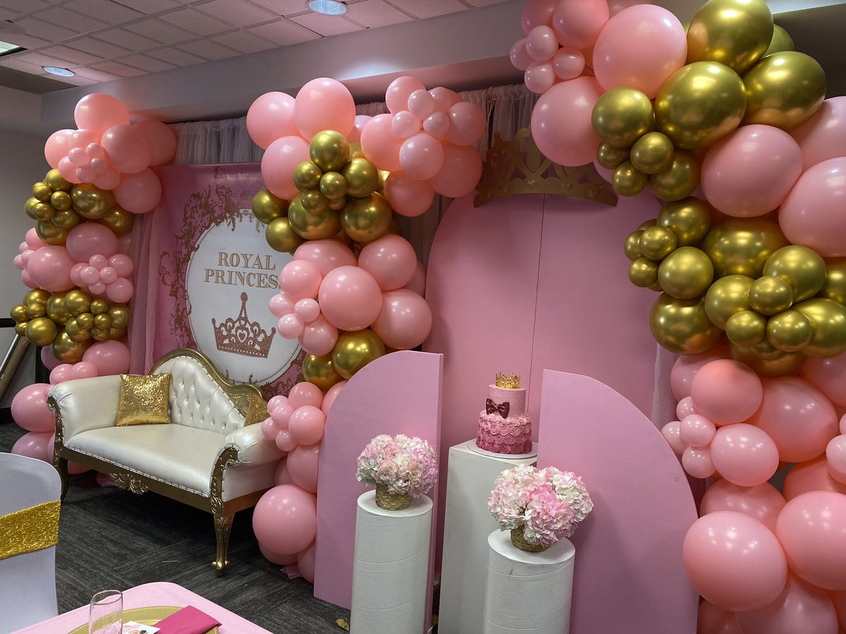 DeeforDevill's tweet photo. baby shower dump 2 💗 https://t.co/Gzvb9YA0Ys
