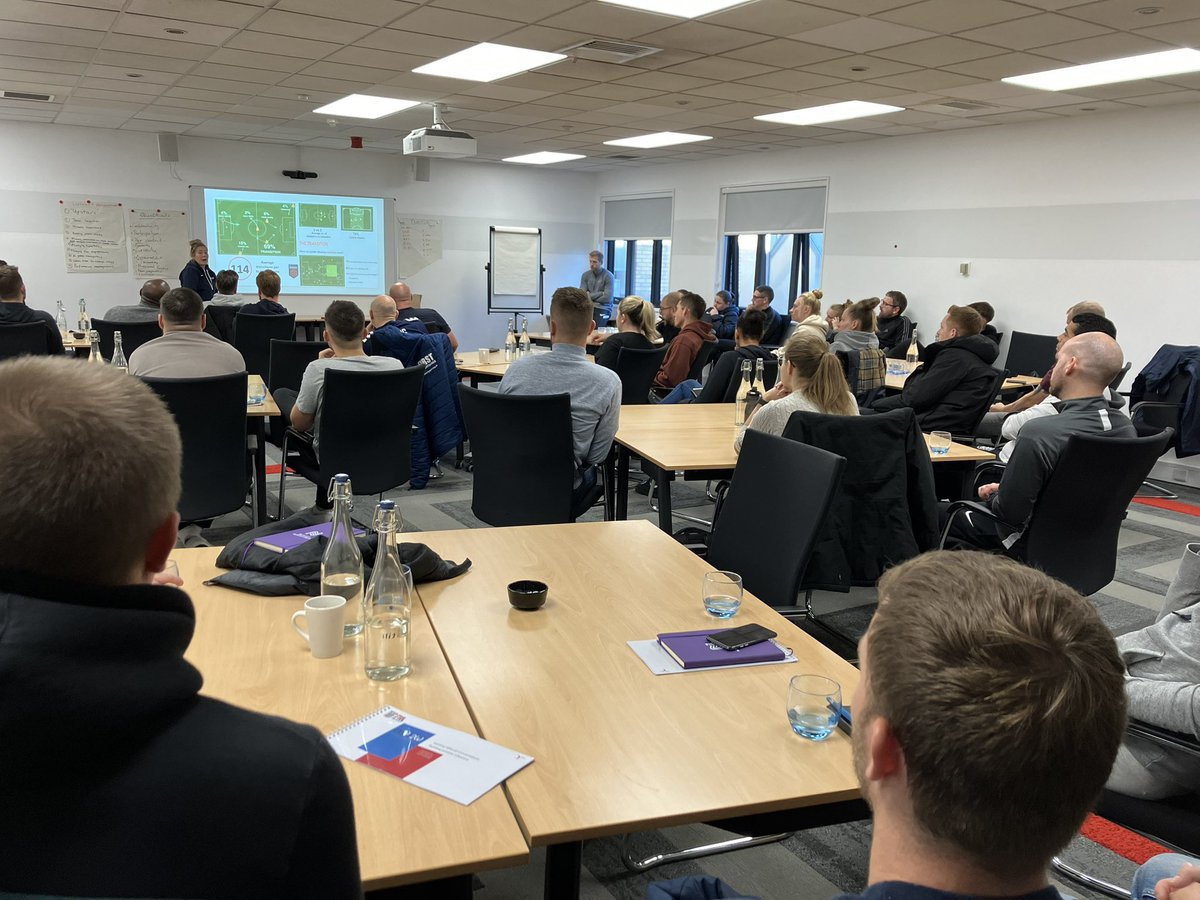 ChiUniWHPFC's tweet photo. Fantastic weekend CPD event for coaches from @FAWNL 
Great to see so many coaches from the female game in one venue, especially those from clubs who link with our High Performance Football Centre @SotonWomensFC @selseywfc @CrawleyWaspsLFC @PompeyWomen @Maidenhead_WFC 
#FAWNLCPD https://t.co/sbTN2S4h5T