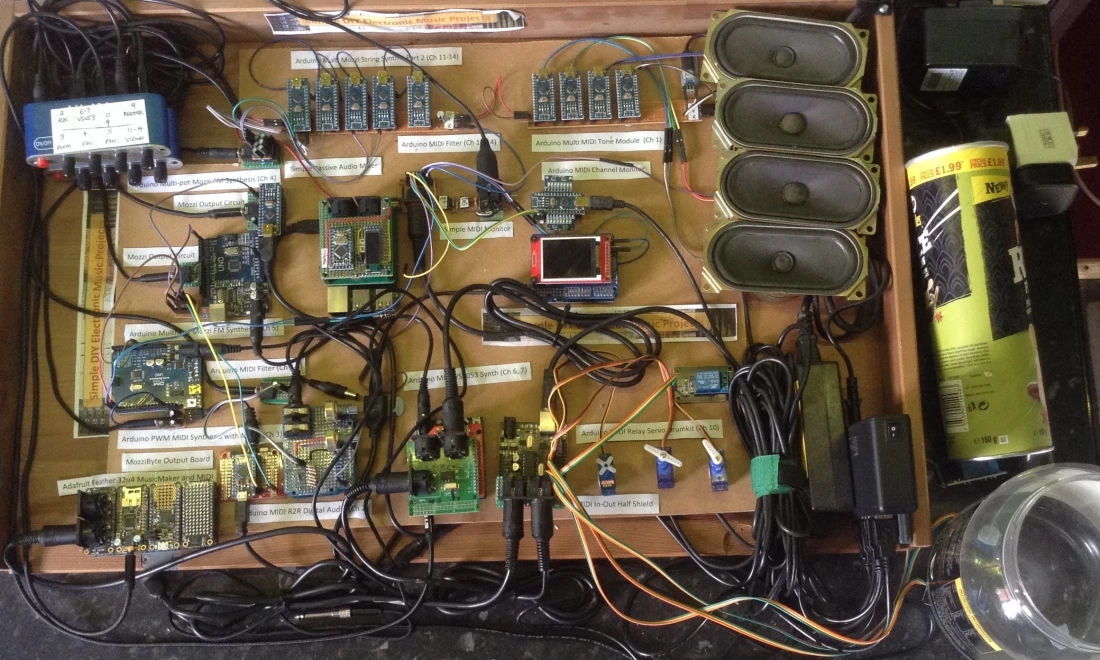 YouMakeRobots's tweet image. Nice article &amp;gt;  Lo-Fi Orchestra Learns Tubular Bells dlvr.it/SbBCzc #ArduinoHacks #MusicalHacks youmakerobots.com &amp;lt;Arduino