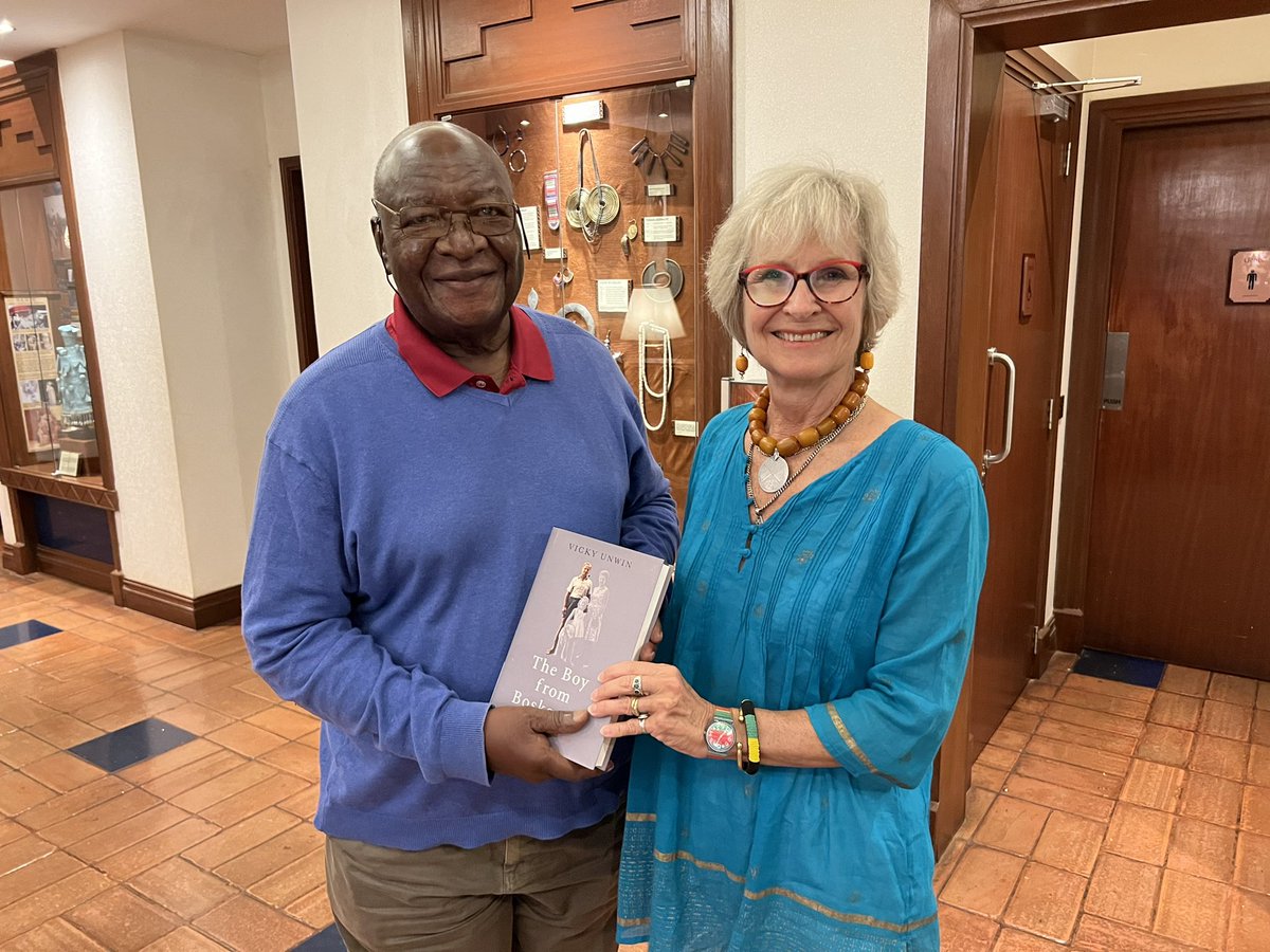 vickyunwin's tweet photo. Fantastic to catch up with Henry Chakava an old colleague from #Heinemann days. Weβve known each other for 40 years. He gave me some of his own Chakava coffee and I gave him my book. Good swap! #gettingaround #boyfromboskovice #nairobi #serenahotel @unbounders https://t.co/91XThMVfNX