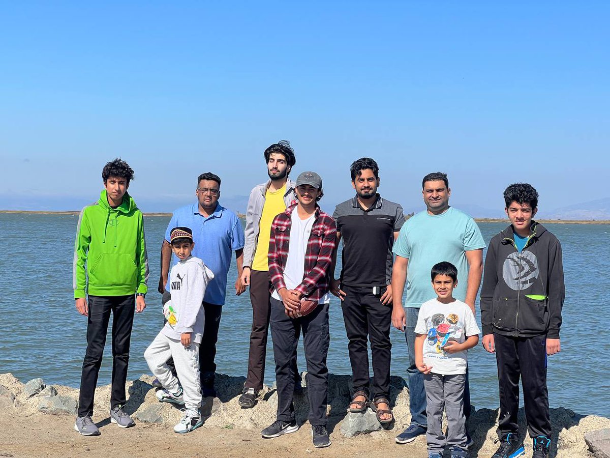 MkaBaypoint's tweet photo. Pittsburg Marina hangout. @MuslimYouthUSA https://t.co/SFLFgu6XiF