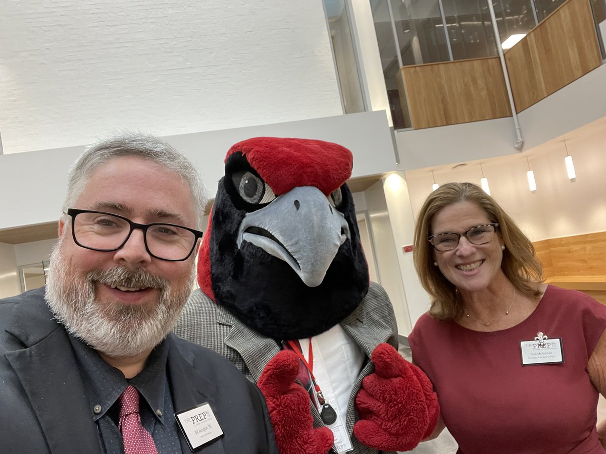 Bill_Avington's tweet photo. Good day with great people. #YeahPrep #SJPOpenHouse https://t.co/3lnxgCGy3s