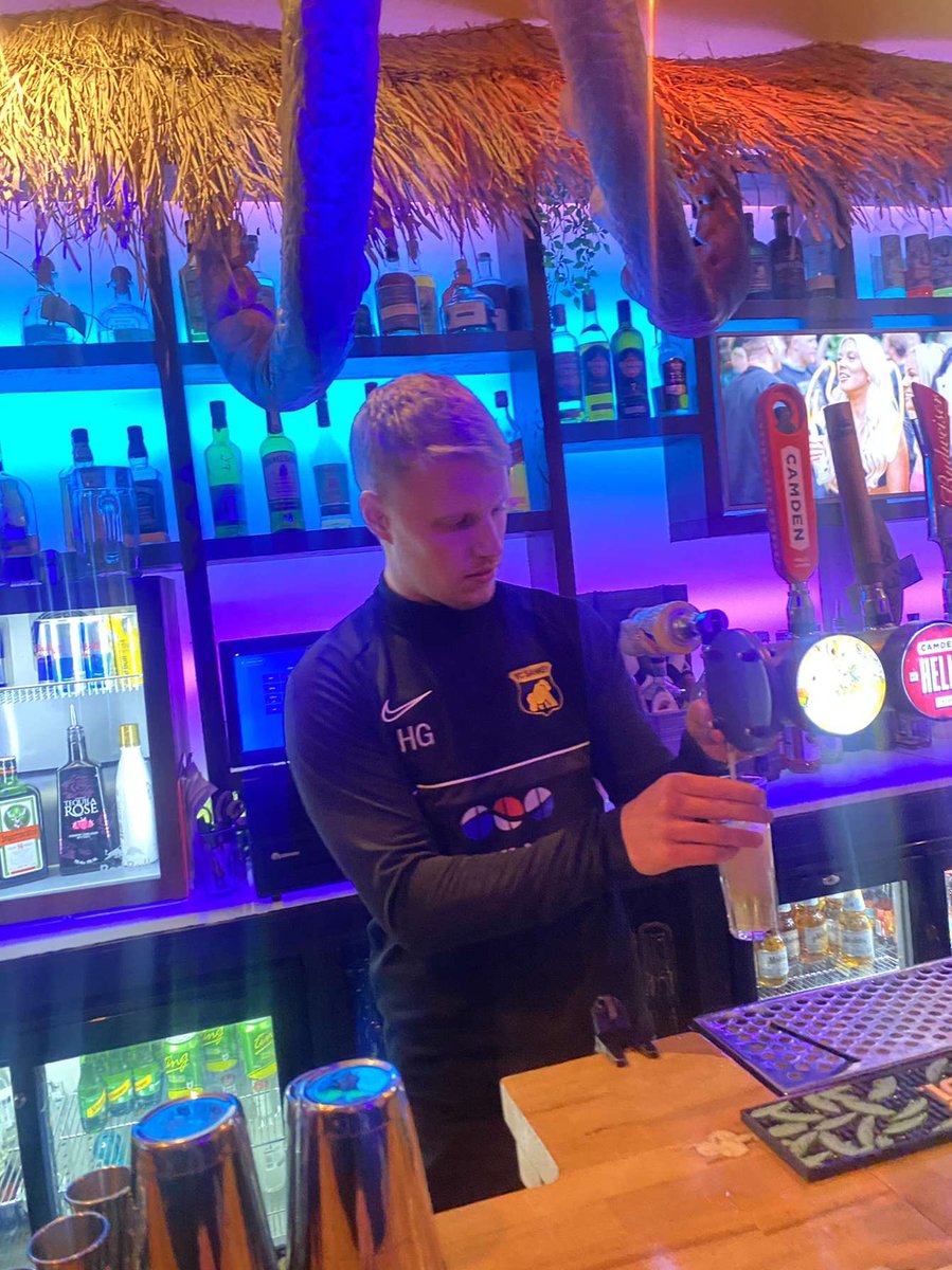 FCSANKEY's tweet photo. Always good to see the Sankey lot helping out the sponsors free of charge🤝 @HarrisonGreen9 contributing this season.. @HideoutTikiBar https://t.co/Z6LHez0VDF