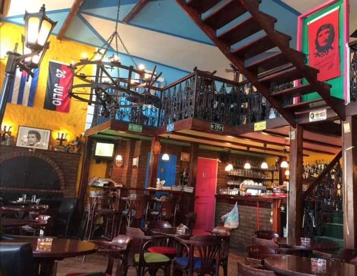 Café Buena Vista, un pedacito de #Cuba en Belgrado, Serbia. ¿La contraseña de la wifi? ¡Viva Fidel!. Gracias al amigo Dragan Kamenica. #CDRCuba #SoyCederista #SomosDelBarrio

facebook.com/10000412782667…