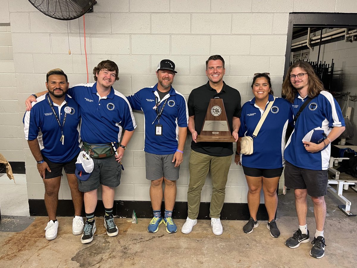 Manor Fine Arts (@manor_fa) on Twitter photo Congratulations to <a href="/TitanRegiment1/">@TitanRegiment</a> for their Division 1 rating at UIL Marching Contest! You make us proud! Congratulations to <a href="/TitanRegiment1/">@TitanRegiment</a> for their Division 1 rating at UIL Marching Contest! You make us proud!