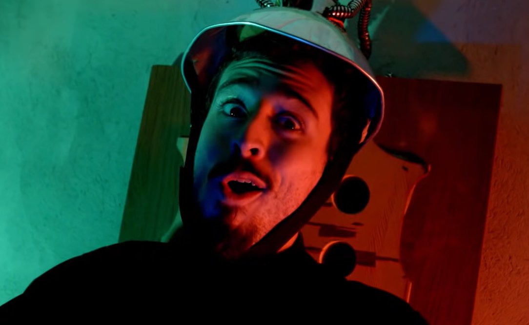 WillWoodFans's tweet photo. Happy 7 year anniversary to the "6up 5oh Copout (Pro/Con)" music video!! What's your favorite scene from it? What's your opinion on the song? Let us know! #willwood #eial #6up5oh6up https://t.co/kTQoyIqbeq