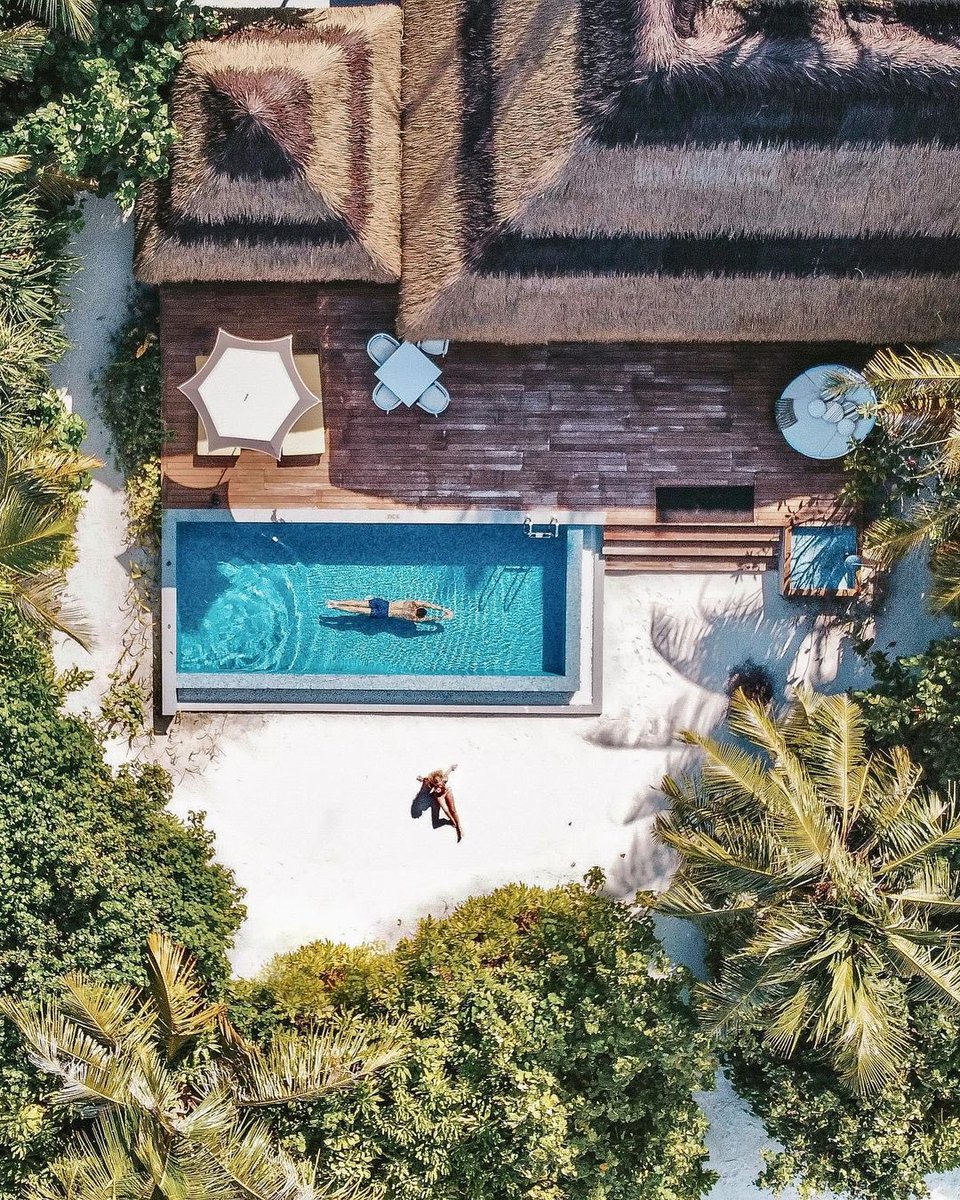 Smell the sea and feel the sky. Let your soul and spirit fly🌴

DM/ WhatsApp/ Email us for best deals!
🏝 Pullman Maldives, Mamutaa
📧 reservations@ansamatravel.com
🌎 ansamatravel.com

📸: <a href="/pilotmadeleine/">Madeleine</a>

#hotelparadise #travelvibes #ansamatravel #maldivesislands #travel