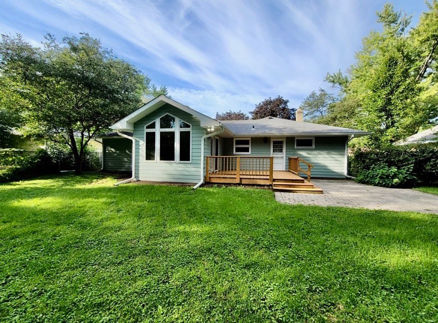 miguelaranda84's tweet photo. 🚨 Under Contract 🚨 3 🛌 2 🛁 home with great entertainment space. #firsttimehomebuyer #Padscouts #miguelarandahomes  ☎️ 312.854.9292 if you are looking 👀 to buy your first home 🏡 https://t.co/80gcPdHjU3