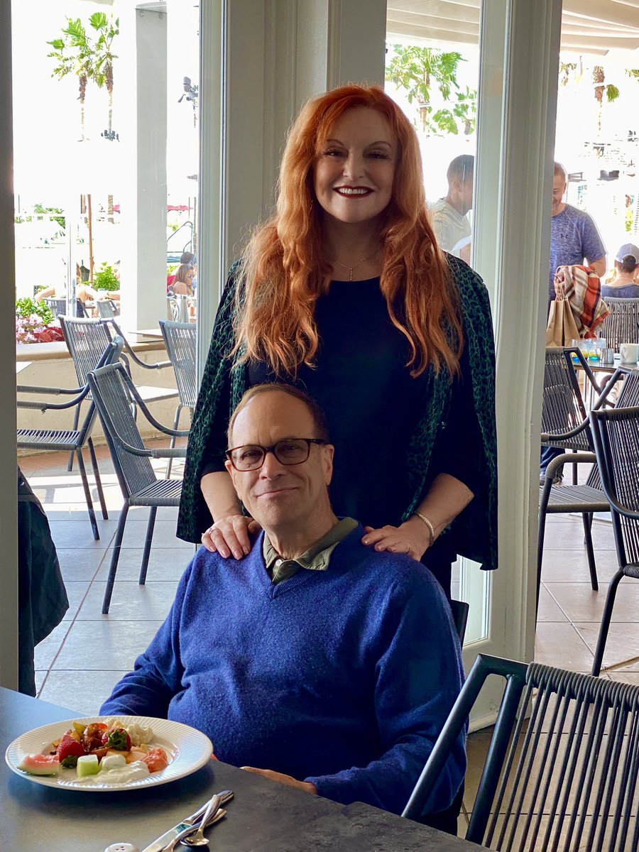 GlassmanJaga's tweet photo. @delcoronado for their delicious #SundayBrunch https://t.co/36pftAUKnp