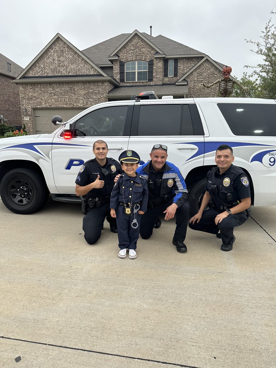 We were short handed today so this little Sergeant agreed to help out. Thanks for the assistance and great job by officers making those good impressions early in his life.  <a href="/FriscoPD/">Frisco Police</a>