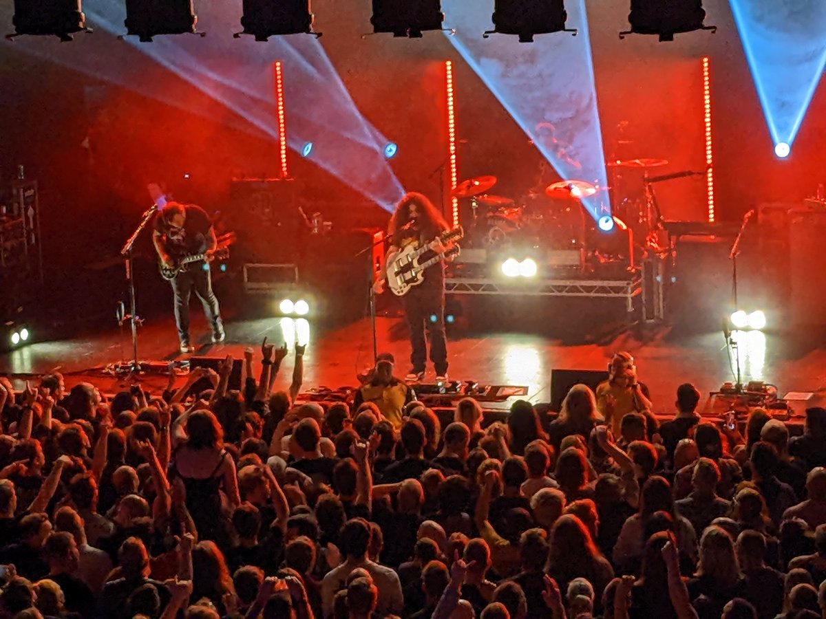 WOLFONTHEMOON's tweet image. Another great show.@Coheed  great energy and played a lot of my fave tracks, but guys, headline next time and lets get a full two hour show ! #birminghamo2 @aojwFL_BFC