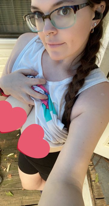 Selfie &lsquo;cause I felt cute. https://t.co/uUjWYfdRZ4<a href="/tag/lactation"class="tags"><span>#lactation</span></a><a href="/tag/hugetits"class="tags"><span>#hugetits</span></a><a href="/tag/milkytits"class="tags"><span>#milkytits</span></a><a href="/tag/hucow"class="tags"><span>#hucow</span></a><a href="/tag/lactationfetish"class="tags"><span>#lactationfetish</span></a>