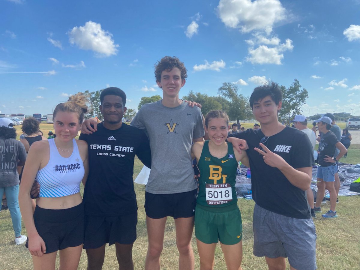 Former Running Cardinals on the next level. Launch, Kurket, Dylan, Cate and Colin. 4 out of the 5 ran at the A&amp;M Cross Country meet Saturday. <a href="/DylanBaller65/">NeroOfSixtyFour</a> #cardinalproud <a href="/BellaireHigh/">Bellaire High School</a> <a href="/HISDAthletics/">Houston ISD Athletics & UIL Academics</a>