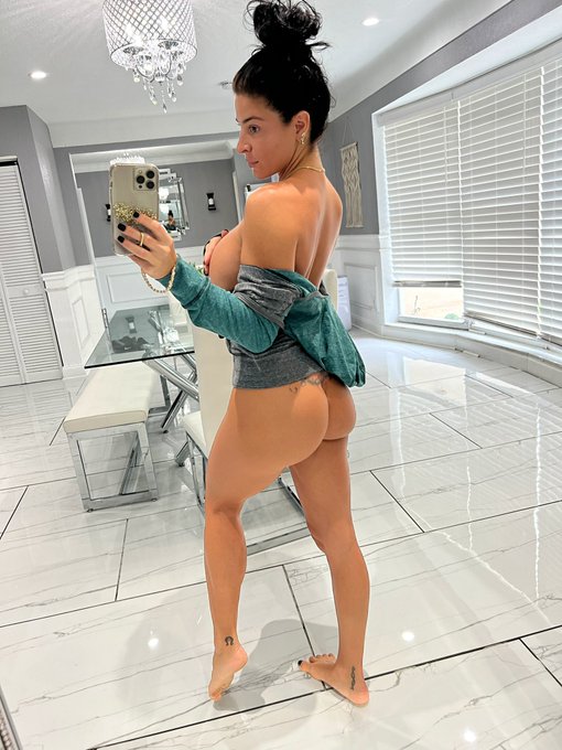 Half off for the next 10 ppl!🥵 GO 🦅 !! https://t.co/oqiRm8m1Pr 👈🏼 https://t.co/tpQY0py98b