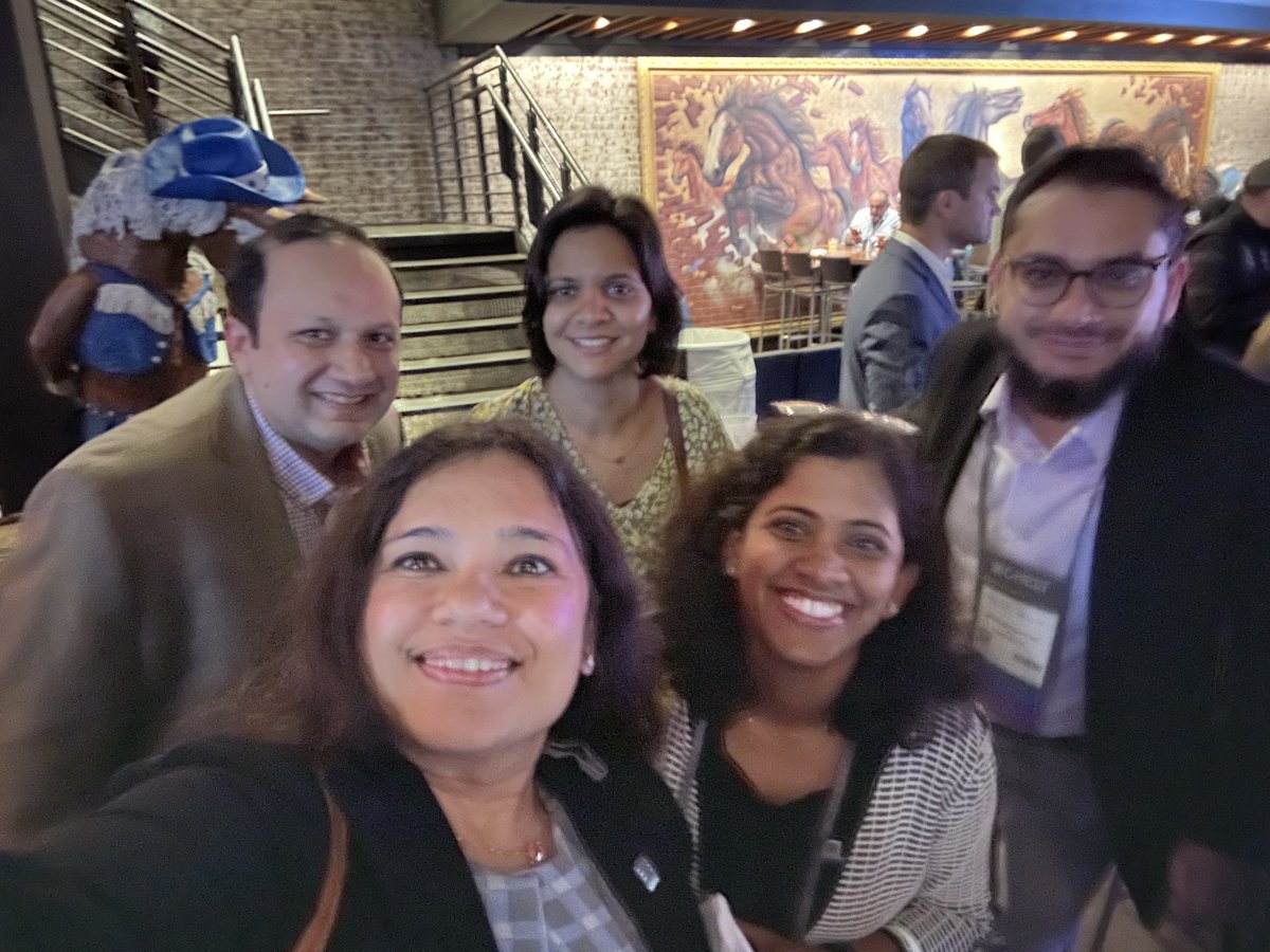DeepaGotur's tweet photo. So good to meet you all @accpchest @DharaniNaren @navithadev @AdrishMD #CHEST2022 https://t.co/tjZAhvGxwF