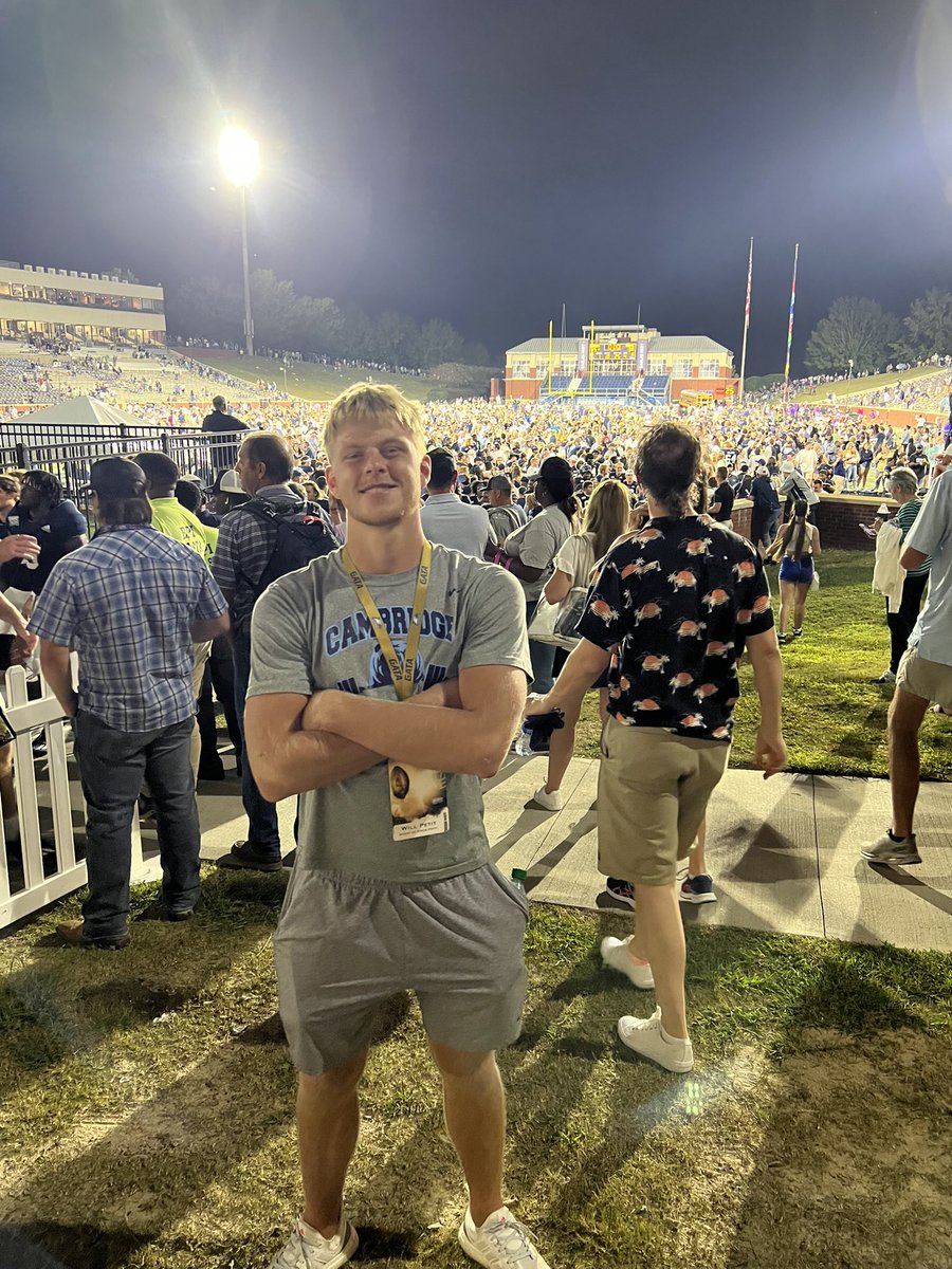 WillPetit19's tweet photo. Had a great second visit @GSAthletics_FB thank you @TurnerWest5! Awesome game. GO GSU!! @BFentress @CoachBennett29 @OneOnOneRecruit @OneOnOneKicking @_Mike_McCabe https://t.co/TtYAQdFHYi