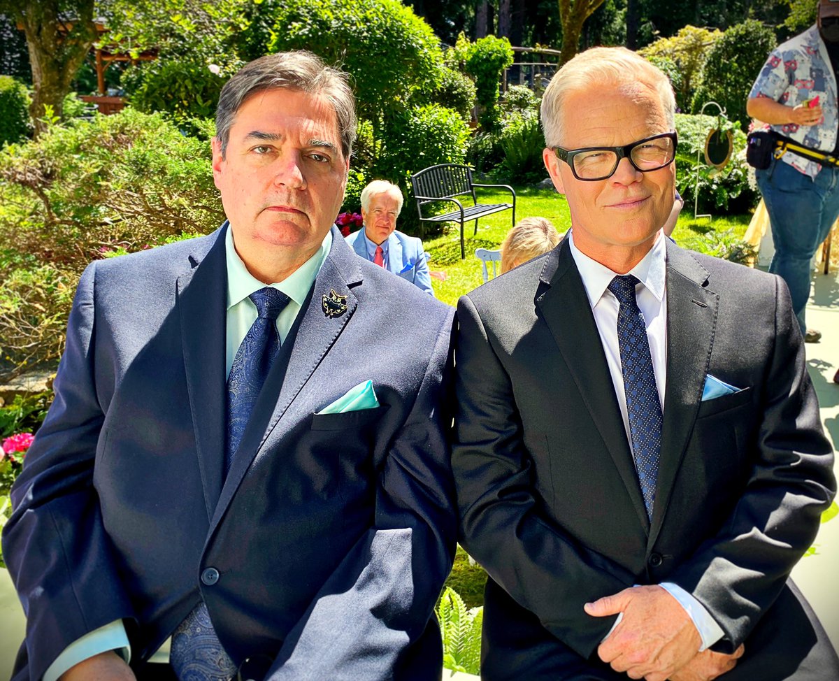 Wesley Salter (@wesley_salter) on Twitter photo #chessies This cool cat sitting beside Mandrake at the wedding is the 1 & only #ChesapeakeShores #ShowRunner @phoefsutton <a href="/hallmarkchannel/">Hallmark Channel</a> <a href="/SCHeartHome/">SCHeartHome</a> <a href="/DPaulsonProds/">Dan Paulson Prods</a> @Chesapeake_TV #Mandrake 🤓🚗 #chessies This cool cat sitting beside Mandrake at the wedding is the 1 & only #ChesapeakeShores #ShowRunner @phoefsutton <a href="/hallmarkchannel/">Hallmark Channel</a> <a href="/SCHeartHome/">SCHeartHome</a> <a href="/DPaulsonProds/">Dan Paulson Prods</a> @Chesapeake_TV #Mandrake 🤓🚗