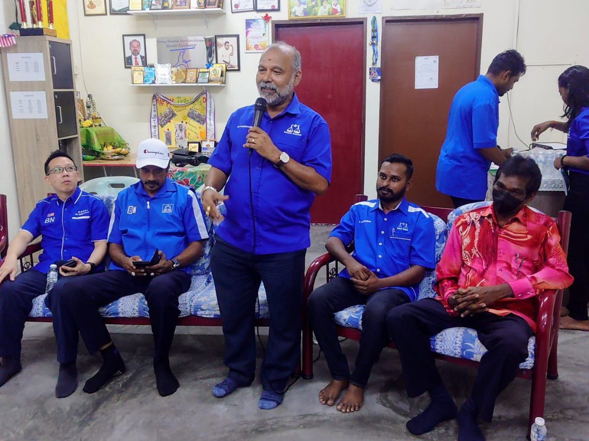 MakkalSaktiOrg's tweet photo. Pelancaran Jentera PRU15 Parti Makkal Sakti Malaysia Bahagian Nibong Tebal dgn penuh meriah.

#PRU15 kali ini adalah sesuatu yang amat istimewa dan bagaikan Do Or Die kerana Wakil Rakyat yang dipercayai sebelum ini hanya berpaling tadah.

#KITAPILIHBN 

@DrZahidHamidi @tokmatn9 https://t.co/59YYT1e07W