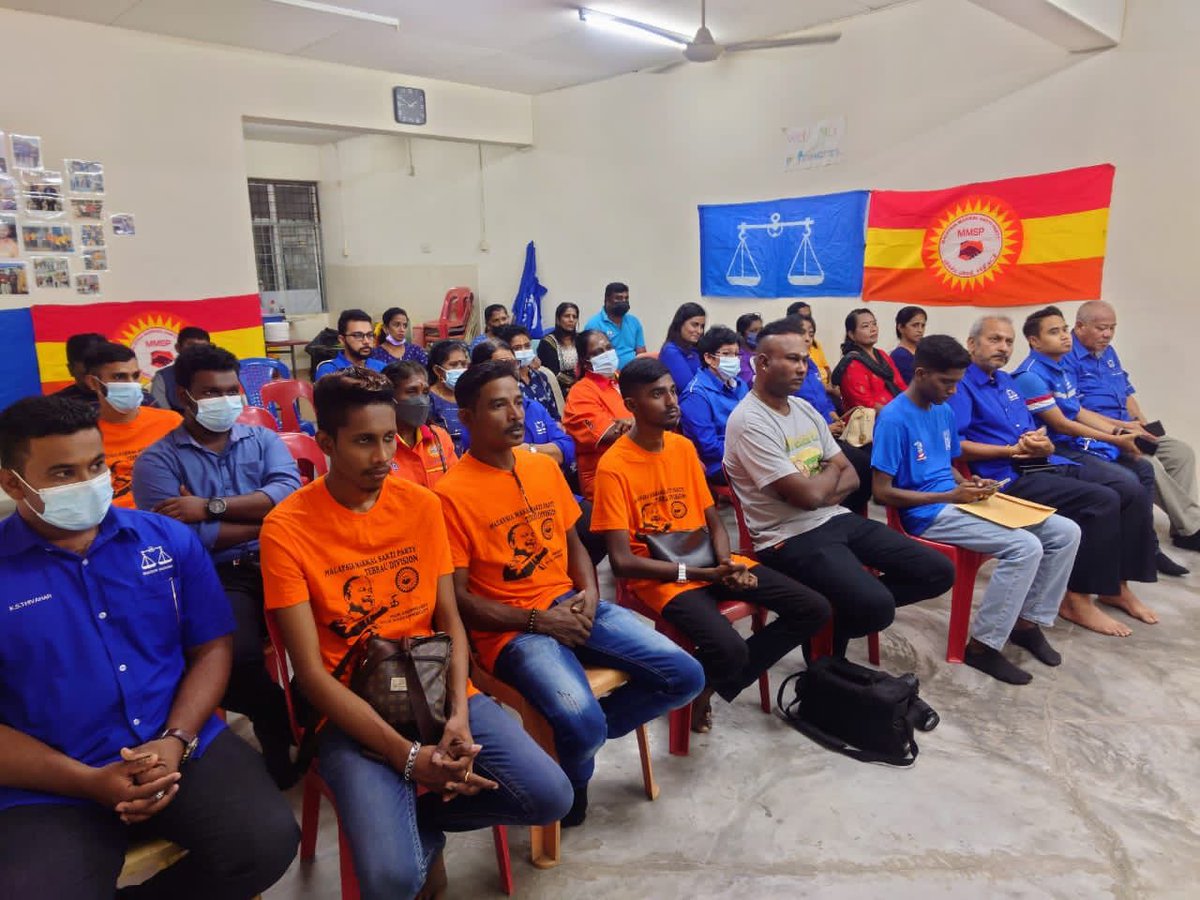 MakkalSaktiOrg's tweet photo. Pelancaran Jentera PRU15 Parti Makkal Sakti Malaysia Bahagian Nibong Tebal dgn penuh meriah.

#PRU15 kali ini adalah sesuatu yang amat istimewa dan bagaikan Do Or Die kerana Wakil Rakyat yang dipercayai sebelum ini hanya berpaling tadah.

#KITAPILIHBN 

@DrZahidHamidi @tokmatn9 https://t.co/59YYT1e07W
