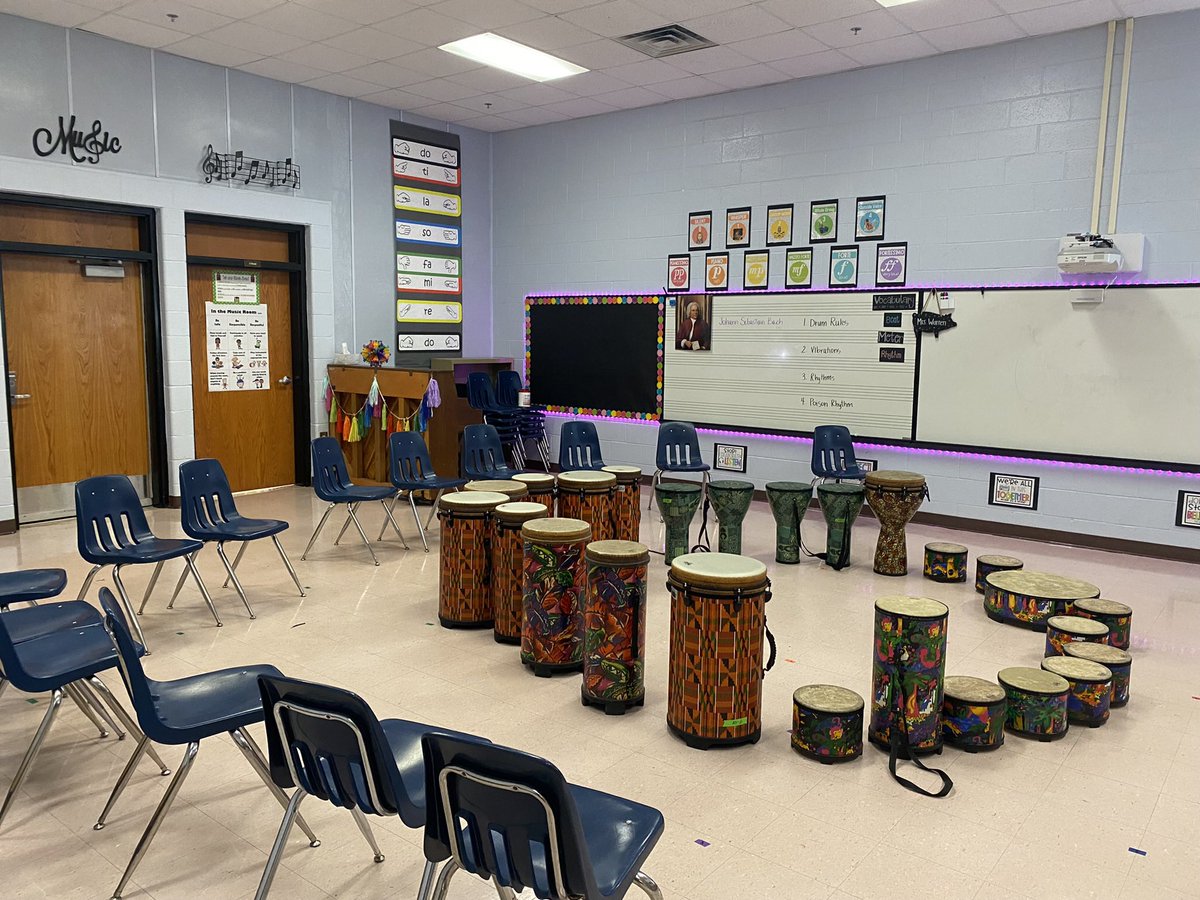 Katie Warren tweet media