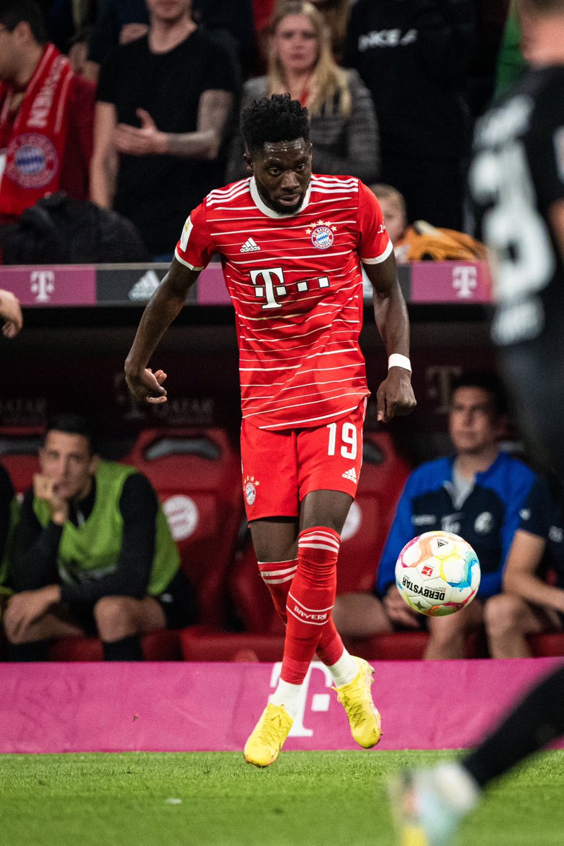 AlphonsoDavies's tweet photo. Important win tonight 💪🏾 #AD19⚡️ https://t.co/bDmKxzcnDd