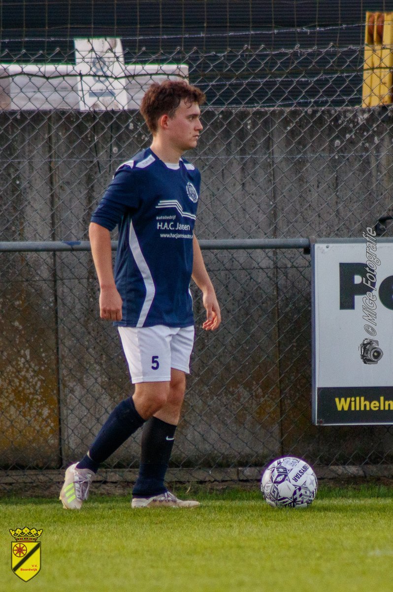 Fotoverslag <a href="/BlauwWit81/">Blauw Wit '81</a> vs <a href="/Baardwijk/">vv Baardwijk</a> 

flic.kr/s/aHBqjAbq4o