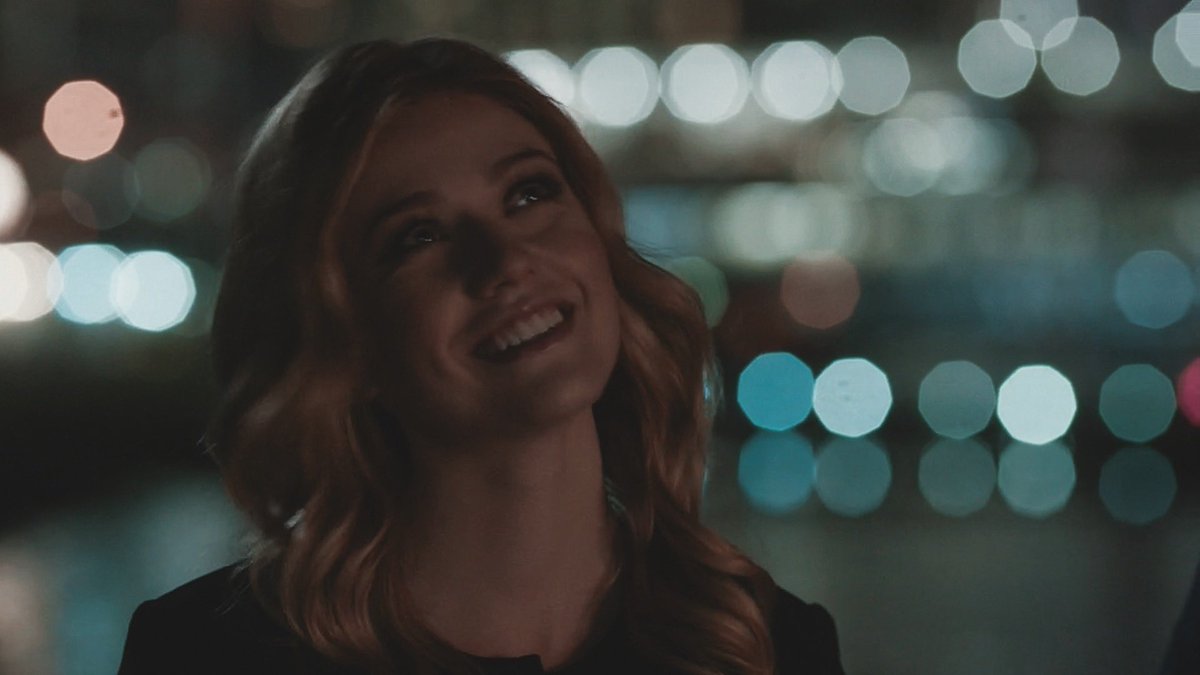 her smile <3333333