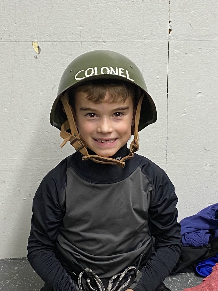 ianscornerstore's tweet image. Little man with the hard hard today with two goals in a 5-5 tie.
#missingchicklets #spittingchicklets