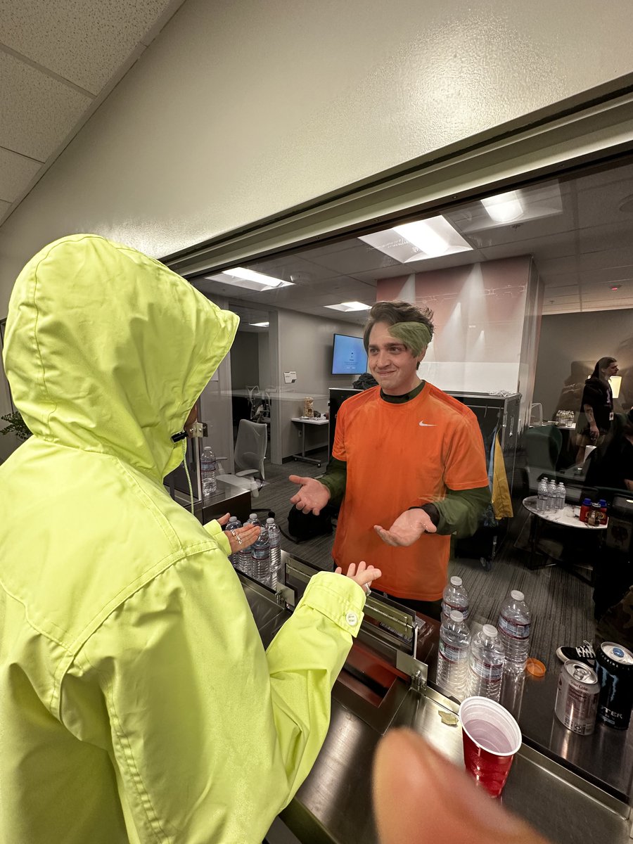 awsten's tweet photo. PLAYING AN ARENA SHOW WITH MY CHEMICAL ROMANCE TOMORROW AND ALSO JUST FOUND OUT FUCK ABOUT IT BROKE OUR HIGHEST FIRST DAY STREAM RECORD IN WATERPARKS HISTORY - IT’S AN ABSOLUTELY TERRIBLE DAY TO BE MY HATERS!!!!!!!! https://t.co/GWAlVJRUDp