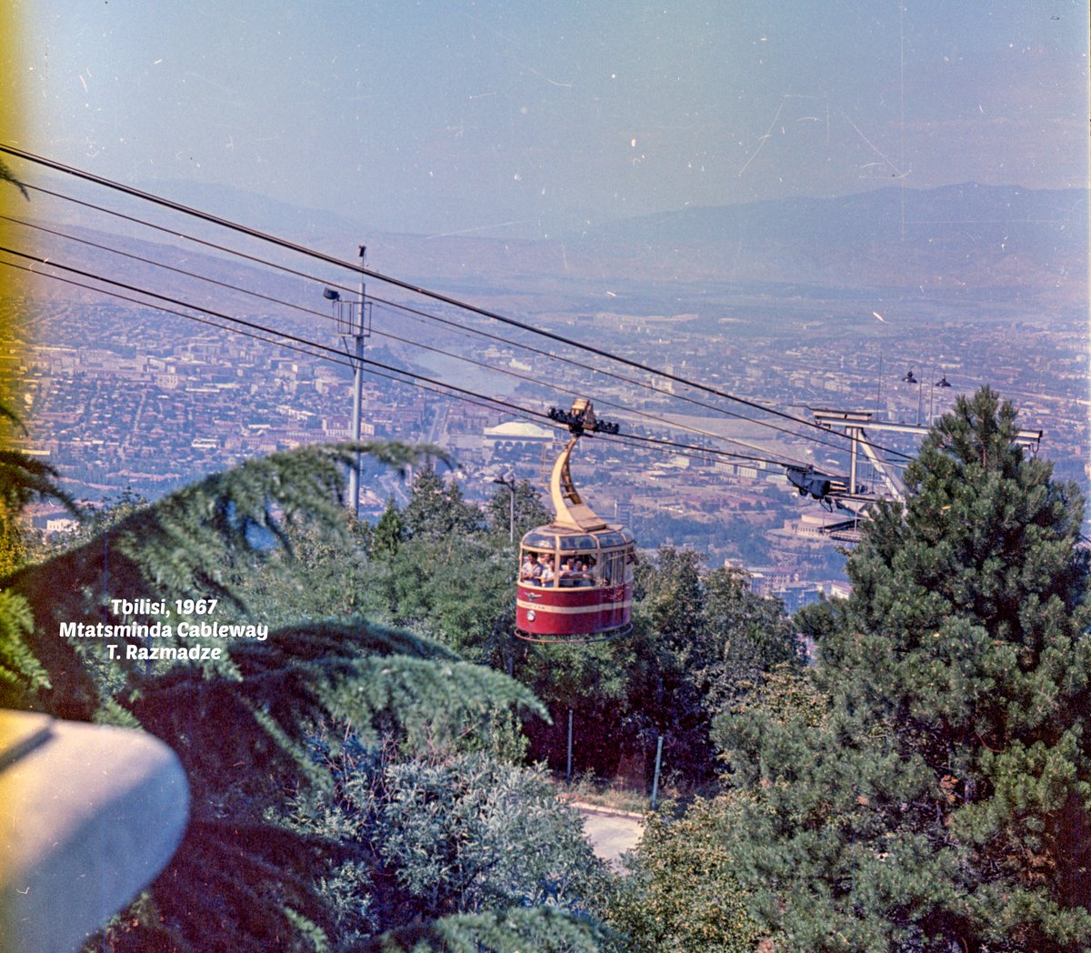 GCableways's tweet photo. Ropeway Rustaveli - Mtatsminda
Built: 1958
Main Engineer: Vakhtang Lezhava
Project: Institute "Sakgiproshakht" Tbilisi.
Cabins: Tbilisi Aviation Factory
Capacity: 24+1
Speed: 6 m/s 
Length: 906 m.
Height Difference: 270 m. 
#Tbilisi #georgia #cablecar #seilbahn #cableway https://t.co/GxqrgTkVmg