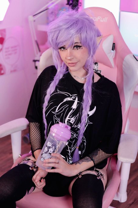 just a couple more days to grab the @Waifucups, nerds! https://t.co/OFu3u0HTql<a class="tags" target="_blank" title="On Twitter" href="/?out=eyJ0eXAiOiJKV1QiLCJhbGciOiJIUzUxMiJ9.eyJpYXQiOjE3MTg0NjI5MTEsImlzcyI6InR3cG9ybnN0YXJzLmNvbSIsIm5iZiI6MTcxODQ2MjkxMSwiZXhwIjoxNzQ5OTk4OTExLCJyZWRpcmVjdF91cmwiOiJodHRwczovL3R3aXR0ZXIuY29tL1dhaWZ1Y3VwcyJ9.T5PnXVOMVE4mHU8HIfE28O1DVRgaMbMzKt3_IhKRVrxqPOSD2ga1HyBzMzx532SDapSbMvXncrSSMYmNCACBfg">@Waifucups</a>