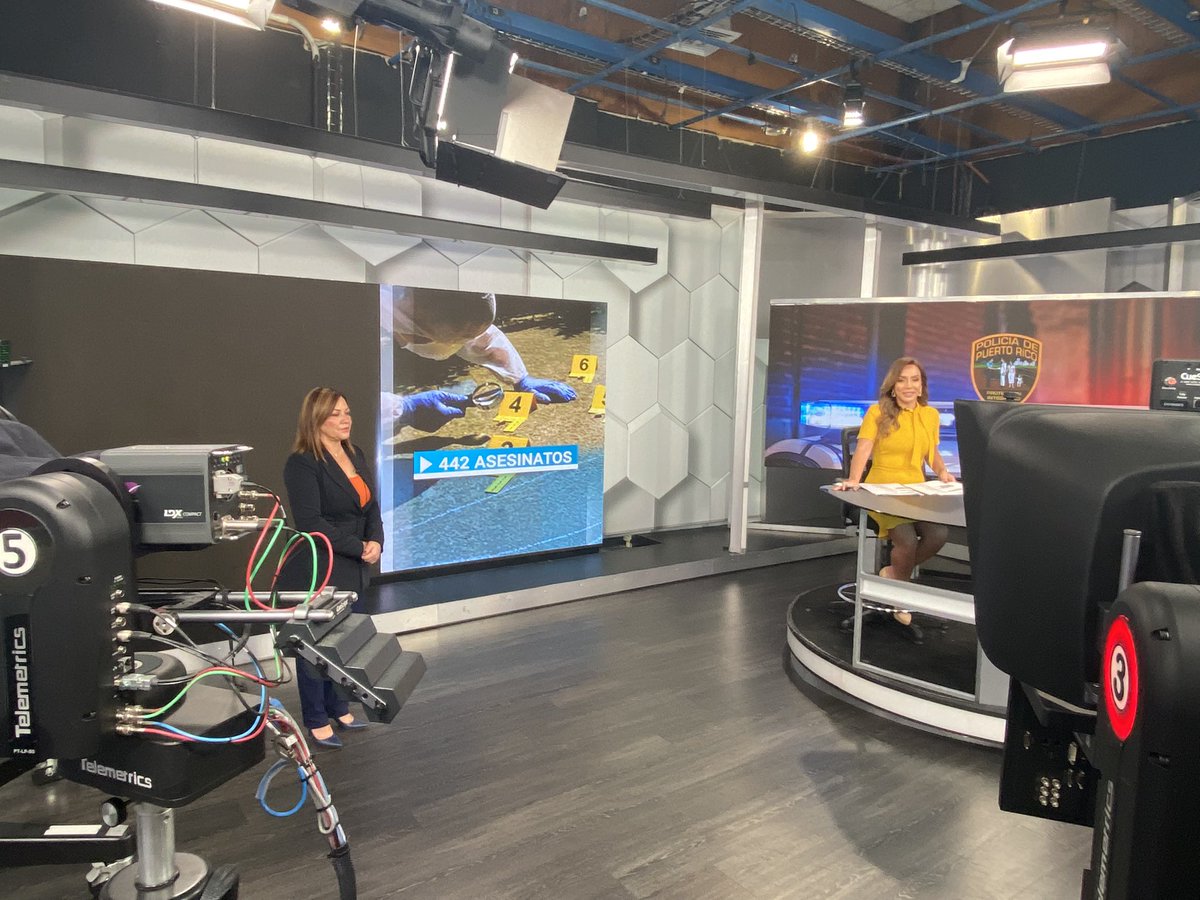CarmenMorovis's tweet photo. En unos minutos converso con @sylviavcamacho en @NoticentroWAPA ¡Sintoniza! https://t.co/MM1S3GMcfO
