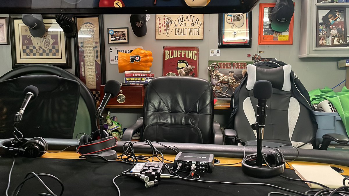 Who has questions for NJ poker ♣️ grinder <a href="/ryandodd_77/">Dodd</a> ???? Tomorrow we will be recording a new <a href="/nerdthusiast/">Nerdthusiast</a> poker podcast w/ guest Ryan Dodd. If you got questions drop 👇 below.