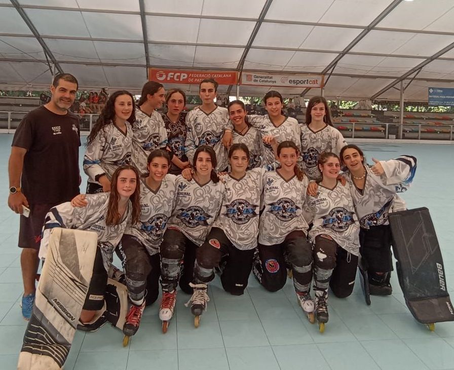 CPLValladolid's tweet photo. Buen debut para el filial del Munia Panteras.
El conjunto de @UEMC @LexusValladolid venció en Barcelona en sus dos partidos, colocándose lider del grupo 1 https://t.co/5byAdqlUZl