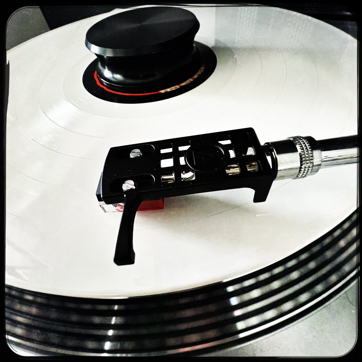 audioalchemist_'s tweet photo. sunday #vinyl session: 

yofi.

in a moment of divine serendipity, i stumbled across bass virtuoso  @AdamBenEzra. 

“hide and seek" arrived from tel aviv earlier this week, and it's an absolute joy to hear - beautifully recorded &amp; mixed.

extra points for the pork pie hat 😏 https://t.co/Je3aNGoDke