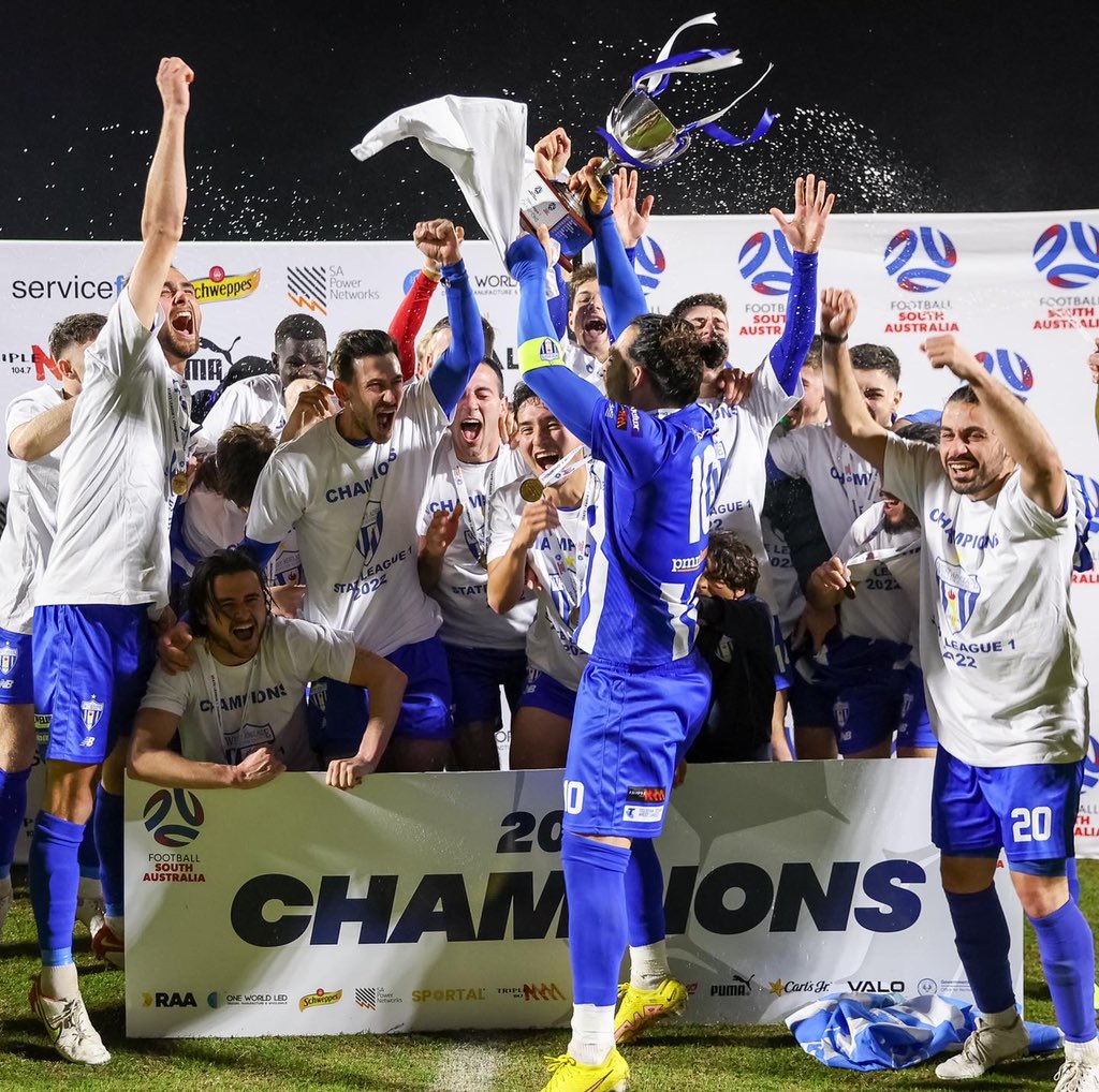 evokosto23's tweet photo. I left it late but in the final hour got my first Championship with my childhood club. Thank you football. Thank you dad. Thank you #hellas 🇬🇷 🕊 https://t.co/jK0z2ejP9g