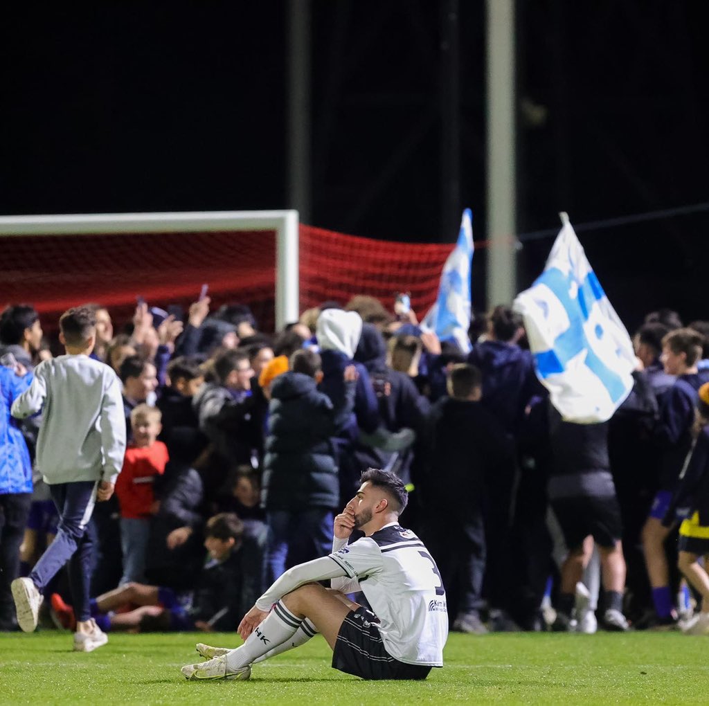 evokosto23's tweet photo. I left it late but in the final hour got my first Championship with my childhood club. Thank you football. Thank you dad. Thank you #hellas 🇬🇷 🕊 https://t.co/jK0z2ejP9g