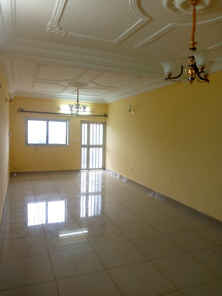 One_Immobilier's tweet photo. #douala~ #makepe
Appartement neuf à louer à Makepe Saint Tropez
02 Chambres
01 Salon
02 Douches
01 Cuisine
02 Balcons
Forage
Parking
Prix : 200.000 f / mois
694101290
#Immobilierdeluxe237 #oneimmobiliergroup #immobiliercameroun #influenceurimmobilier https://t.co/slMm0LC6w6