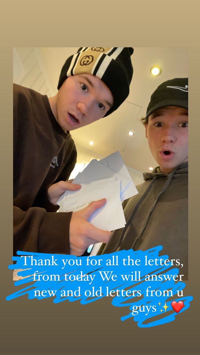 MmGunnar02's tweet photo. M&M || IG story 😍💕
"Gracias por todas las cartas, a partir de hoy contestaremos cartas nuevas y viejas de ustedes✨❤️."
#marcusandmartinus #mactinus #mmer #mmers #mmfamily #gunnarsensfamily #mmersfamily #trofors #mac #tinus #mmer4ever https://t.co/P6Pago5oIf