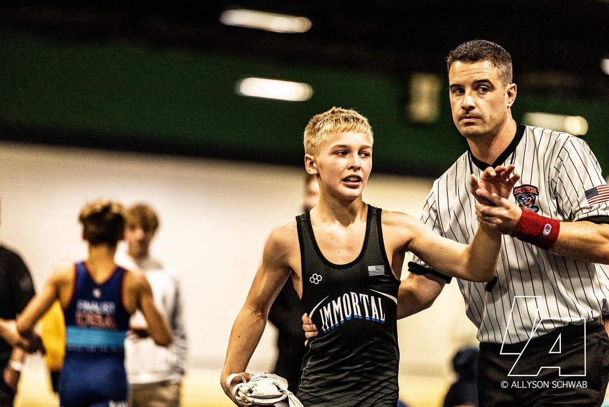 IAwrestle's tweet photo. Gavin Landers = Super 32 Champ https://t.co/UdCO58RTAf