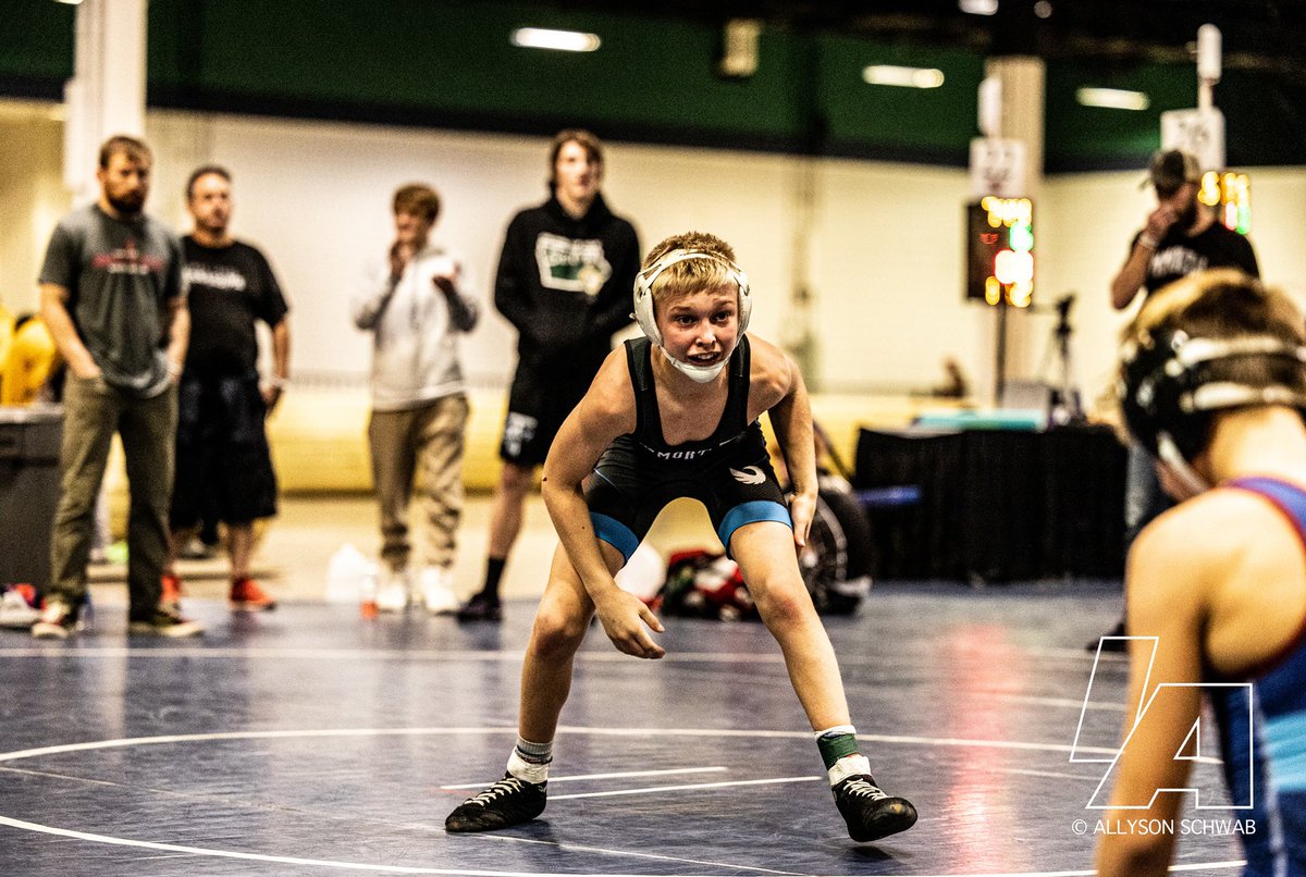 IAwrestle's tweet photo. Gavin Landers = Super 32 Champ https://t.co/UdCO58RTAf