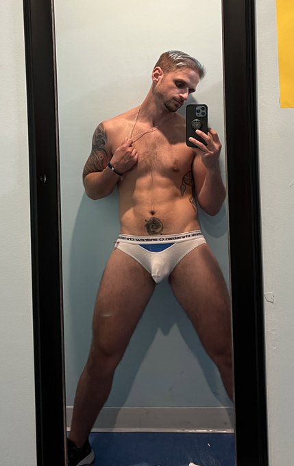 #SundayFunday ???? football, jocks, and…you’ll have to provide the rest ? https://t.co/s1x7gBhnhQ