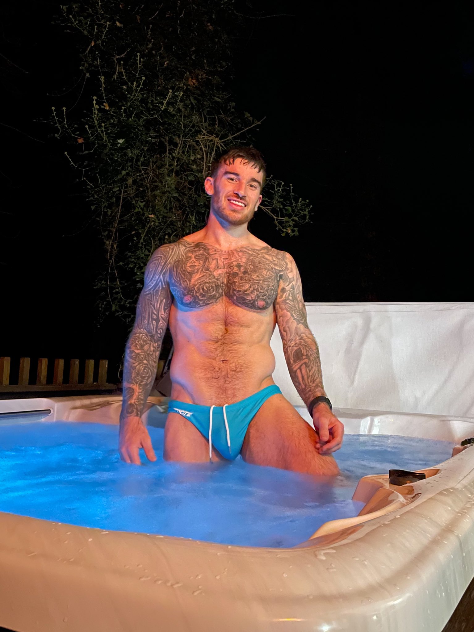 Chris Hatton on Twitter: "https://t.co/3x6d7Zy3gY 🫧 https://t.co