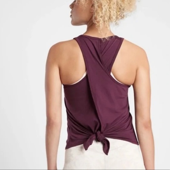 So good I had to share! Check out all the items I'm loving on <a href="/Poshmarkapp/">Poshmark</a> from <a href="/k_capoferi/">Kimberly Capoferi</a> #poshmark #fashion #style #shopmycloset #spencers #athleta: posh.mk/ykSoZwpnbub