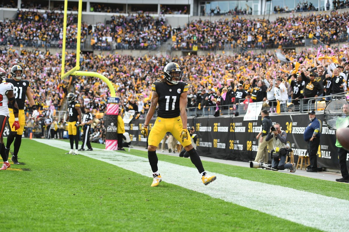 ChaseClaypool's tweet photo. Patience is everything.. Good TEAM win!! NEEEEEDED THAT #SteelersNation!! https://t.co/jl3kPmkOi9