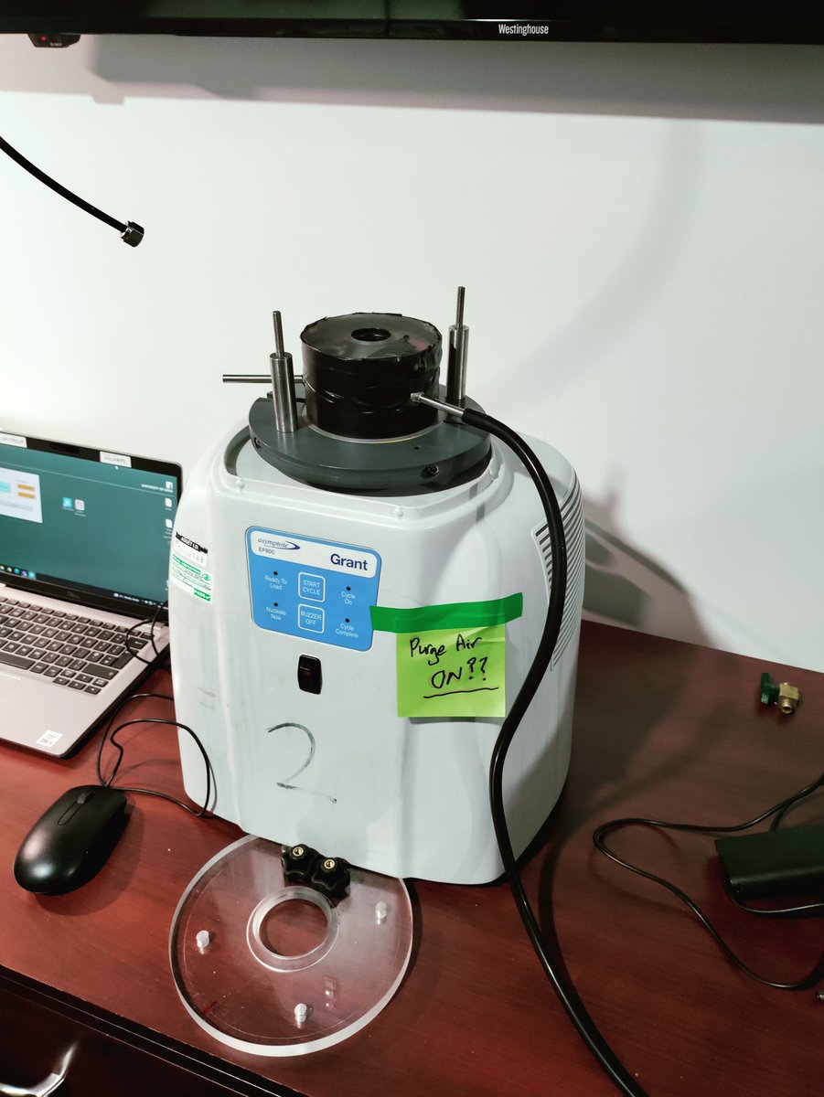 jimmcquaid's tweet image. The #MPhase INP analytical facility is established. Top work from @MarkDTarn and @Polly__Foster 
The full project team has initial briefing at airport tomorrow and shakedown flight(s) planned for Tuesday.